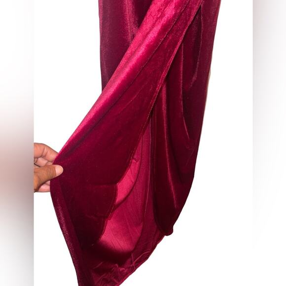 Yumi Kim x REVOLVE Felicity Velvet V-Neck Pleated Tulip Hem Formal Dress M NWT - Picture 7 of 14